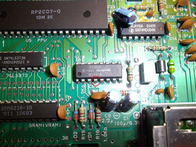 une photo de la puce zonage nintendo nes